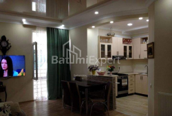 آپارتمان 3-комн 77 m² - شالوا ایناساریدزه, Batumi