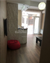 آپارتمان 65 متر مربع - زورابا گورگیلادزه, Batumi, گرجستان