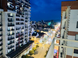 آپارتمان 102 متر مربع - ایلیا چاوچاوادزه, Batumi, گرجستان