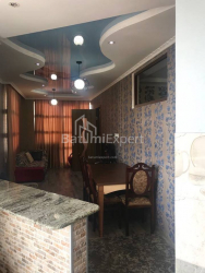 آپارتمان 3-комн 72 m² - الکساندرا پوشکین, Batumi