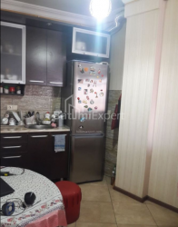 آپارتمان 3-комн 70 m² - الکساندرا کازبیگی, Batumi