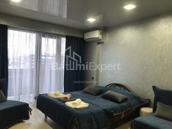 آپارتمان 1-комн 38 m² - کلانتر خیمشیاشویلی, Batumi