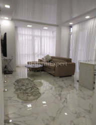 آپارتمان 3-комн 75 m² - نیکو پیروسمانی, Batumi