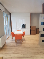 آپارتمان 2-комн 60 m² - کلانتر خیمشیاشویلی, Batumi