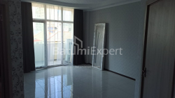 آپارتمان 2-комн 47 m² - گیورگی برتسکینواله, Batumi