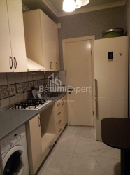 آپارتمان 2-комн 55 m² - سلیما خیمشیاشویلی, Batumi