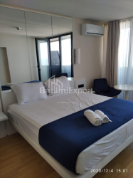 آپارتمان 1-комн 33 m² - کلانتر خیمشیاشویلی, Batumi