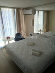 آپارتمان 1-комн 33 m² - کلانتر خیمشیاشویلی, Batumi