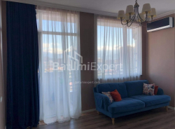 آپارتمان 3-комн 72 m² - نیکو پیروسمانی, Batumi