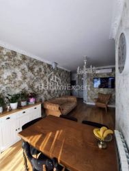 آپارتمان 3-комн 70 m² - نیکو پیروسمانی, Batumi