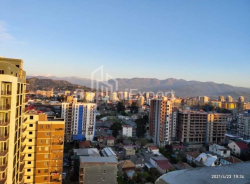 آپارتمان 3-комн 79.3 m² - لادو گودیاشویلی, Batumi