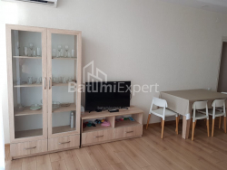 آپارتمان 3-комн 80 m² - زورابا گورگیلادزه, Batumi