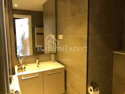 آپارتمان 1-комн 31 m² - کلانتر خیمشیاشویلی, Batumi