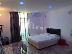 آپارتمان 1-комн 32.5 m² - کلانتر خیمشیاشویلی, Batumi