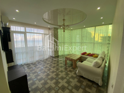 آپارتمان 3-комн 74 m² - زورابا گورگیلادزه, Batumi