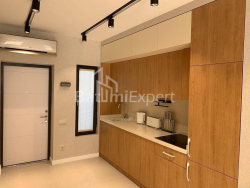 خانه شخصی 3-комн 110.7 m² - بزرگراه فرودگاه, Batumi
