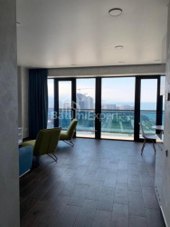 آپارتمان 2-комн 60 m² - کلانتر خیمشیاشویلی, Batumi