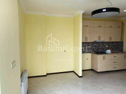 آپارتمان 3-комн 66.7 m² - گریگولا لورتکیپانیدزه, Batumi