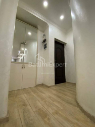 آپارتمان 3-комн 68 m² - یوسف کوبالادزه, Batumi