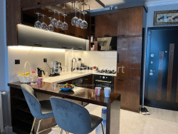 آپارتمان 3-комн 59 m² - کوچه قهرمانان, Batumi
