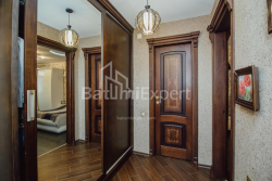 آپارتمان 108 متر مربع - یوسف کوبالادزه, Batumi, گرجستان