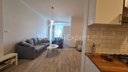 آپارتمان 2-комн 70 m² - کلانتر خیمشیاشویلی, Batumi