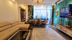 آپارتمان 2-комн 58 m² - الکساندرا گریبودوا, Batumi
