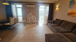 آپارتمان 2-комн 60 m² - زورابا گورگیلادزه, Batumi