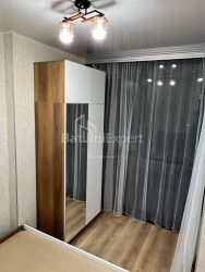 آپارتمان 55 متر مربع - کوچه قهرمانان, Batumi, گرجستان