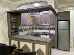 آپارتمان 3-комн 72 m² - نیکو پیروسمانی, Batumi