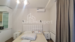آپارتمان 37.3 متر مربع - کوچه قهرمانان, Batumi, گرجستان