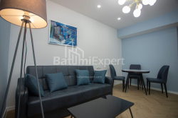 آپارتمان 2-комн 50.5 m² - کلانتر خیمشیاشویلی, Batumi