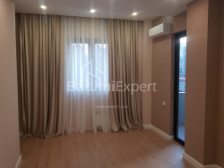 آپارتمان 4-комн 100 m² - زورابا گورگیلادزه, Batumi
