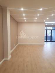 آپارتمان 4-комн 100 m² - زورابا گورگیلادزه, Batumi