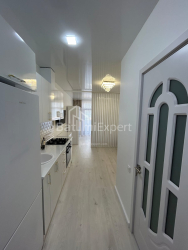 آپارتمان 1-комн 34.7 m² - نیکو پیروسمانی, Batumi