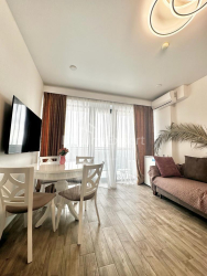 آپارتمان 50 متر مربع - لخ و ماریا کاچینسکی, Batumi, گرجستان