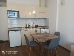 آپارتمان 1-комн 33 m² - کلانتر خیمشیاشویلی, Batumi