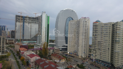 آپارتمان 69.9 متر مربع - نیکو پیروسمانی, Batumi, گرجستان