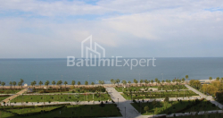 آپارتمان 1-комн 75.8 m² - لخ و ماریا کاچینسکی, Batumi