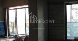 آپارتمان 89.15 متر مربع - لخ و ماریا کاچینسکی, Batumi, گرجستان