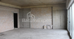 آپارتمان 75.75 متر مربع - لخ و ماریا کاچینسکی, Batumi, گرجستان